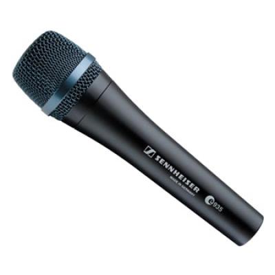 SENNHEISER E 935